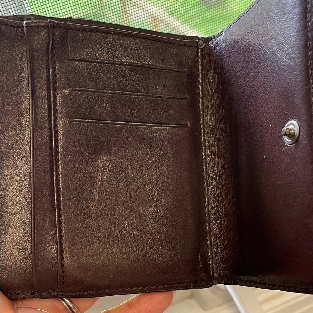 Authentic Loewe Anagram Trifold Wallet kiss-lock closure - Picture 9 of 15